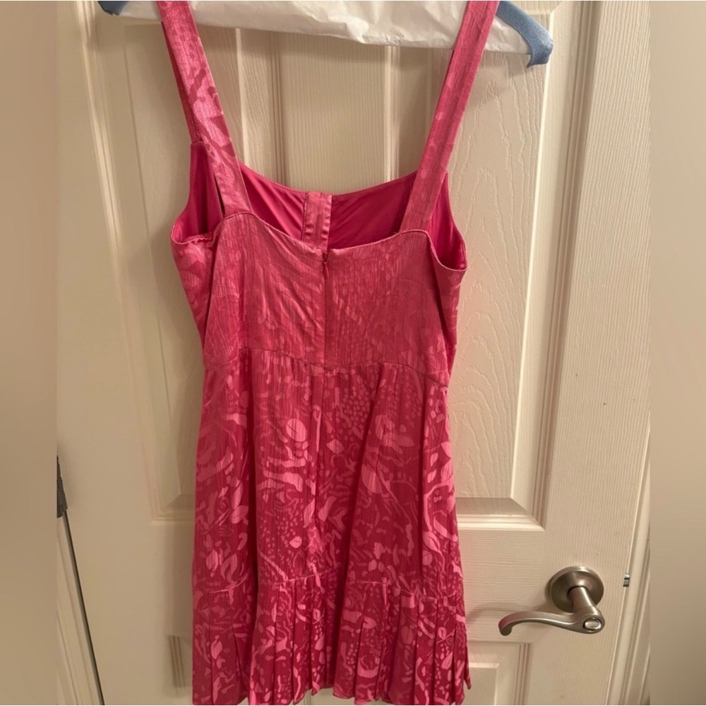 Alexis Alys Dress in Vivid Fuchsia - Picture 3 of 4
